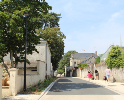 Plantation devant l'école